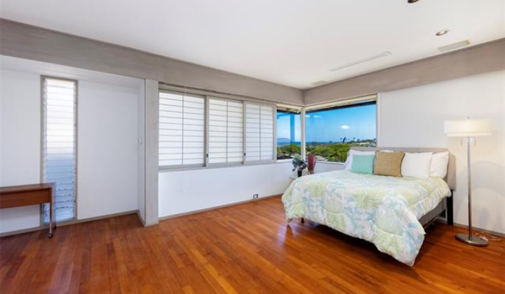 3852 Poka Street,Honolulu,Hawaii,96816,4 ベッドルーム ベッドルーム,3 バスルームバスルーム,一戸建て,Poka,18213846