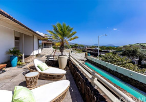 3852 Poka Street,Honolulu,Hawaii,96816,4 ベッドルーム ベッドルーム,3 バスルームバスルーム,一戸建て,Poka,18213846