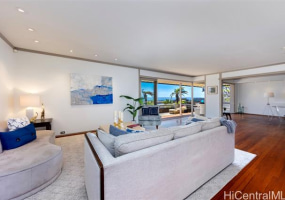 3852 Poka Street,Honolulu,Hawaii,96816,4 ベッドルーム ベッドルーム,3 バスルームバスルーム,一戸建て,Poka,18213846
