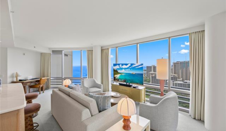 223 Saratoga Road,Honolulu,Hawaii,96815,2 Bedrooms Bedrooms,2 BathroomsBathrooms,Condo/Townhouse,Saratoga,34,19384695