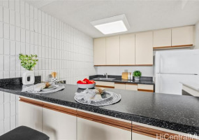 855 Makahiki Way,Honolulu,Hawaii,96826,1 Bedroom Bedrooms,1 BathroomBathrooms,Condo/Townhouse,Makahiki,4,18214067