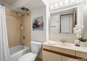 855 Makahiki Way,Honolulu,Hawaii,96826,1 Bedroom Bedrooms,1 BathroomBathrooms,Condo/Townhouse,Makahiki,4,18214067
