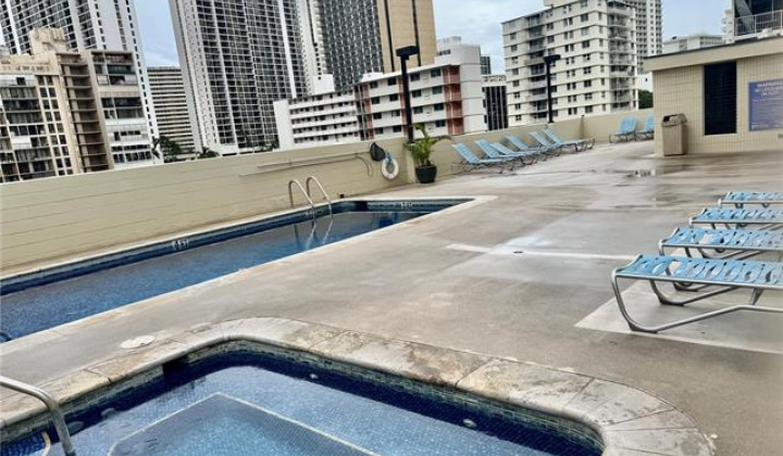 2452 Tusitala Street,Honolulu,Hawaii,96815,2 ベッドルーム ベッドルーム,1 バスルームバスルーム,コンド / タウンハウス,Tusitala,12,19384806