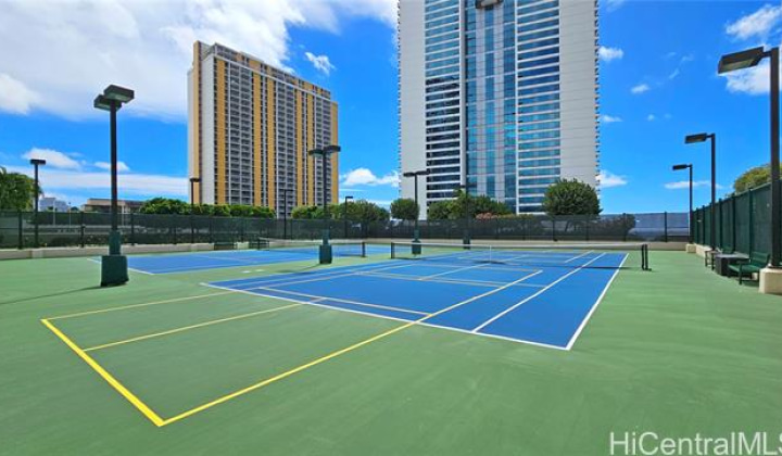 1177 Queen Street,Honolulu,Hawaii,96814,3 ベッドルーム ベッドルーム,3 バスルームバスルーム,コンド / タウンハウス,Queen,46,18679755