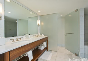 2139 Kuhio Avenue,Honolulu,Hawaii,96815,1 ベッドルーム ベッドルーム,1 バスルームバスルーム,コンド / タウンハウス,Kuhio,26,18214992