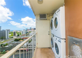 1720 Ala Moana Boulevard,Honolulu,Hawaii,96815,1 Bedroom Bedrooms,1 BathroomBathrooms,Condo/Townhouse,Ala Moana,1,17815776