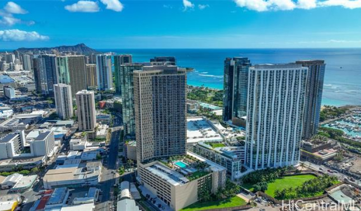 987 Queen Street,Honolulu,Hawaii,96814,1 ベッドルーム ベッドルーム,1 バスルームバスルーム,コンド / タウンハウス,Queen,40,19385096