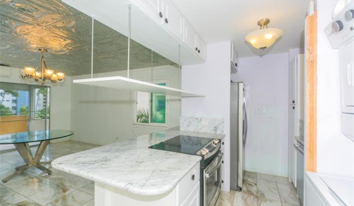 411 Kaiolu Street,Honolulu,Hawaii,96815,1 Bedroom Bedrooms,1 BathroomBathrooms,Condo/Townhouse,Kaiolu,6,18215122
