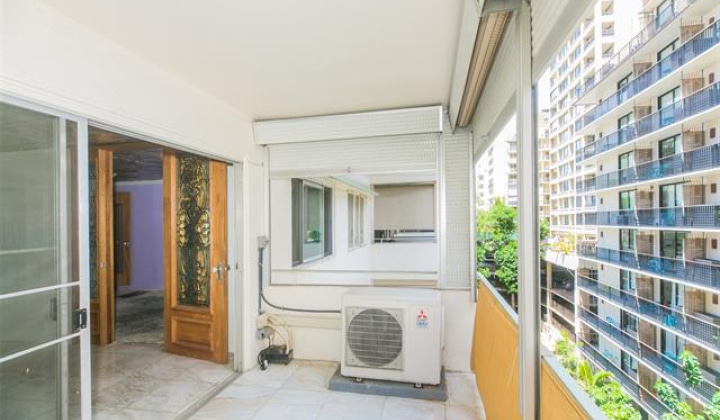 411 Kaiolu Street,Honolulu,Hawaii,96815,1 Bedroom Bedrooms,1 BathroomBathrooms,Condo/Townhouse,Kaiolu,6,18215122