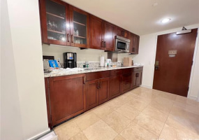 223 Saratoga Road,Honolulu,Hawaii,96815,1 バスルームバスルーム,コンド / タウンハウス,Saratoga,11,18215452