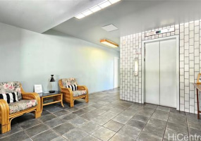 1025 Wilder Avenue,Honolulu,Hawaii,96822,2 Bedrooms Bedrooms,2 BathroomsBathrooms,Condo/Townhouse,Wilder,12,18812860