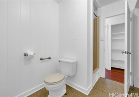 1216 Kalama Road,Honolulu,Hawaii,96819,3 Bedrooms Bedrooms,1 BathroomBathrooms,Single family,Kalama,18216295