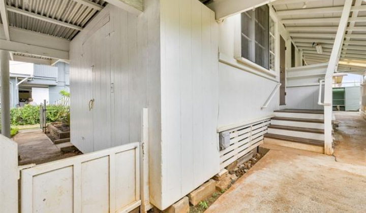 1216 Kalama Road,Honolulu,Hawaii,96819,3 Bedrooms Bedrooms,1 BathroomBathrooms,Single family,Kalama,18216295