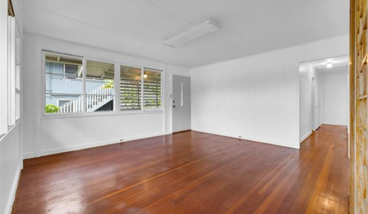 1216 Kalama Road,Honolulu,Hawaii,96819,3 Bedrooms Bedrooms,1 BathroomBathrooms,Single family,Kalama,18216295