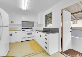 1216 Kalama Road,Honolulu,Hawaii,96819,3 Bedrooms Bedrooms,1 BathroomBathrooms,Single family,Kalama,18216295