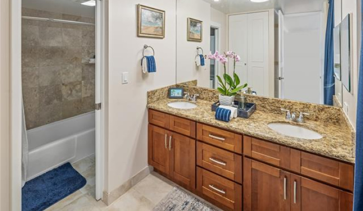 400 Hobron Lane,Honolulu,Hawaii,96815,1 ベッドルーム ベッドルーム,1 バスルームバスルーム,コンド / タウンハウス,Hobron,23,19386091