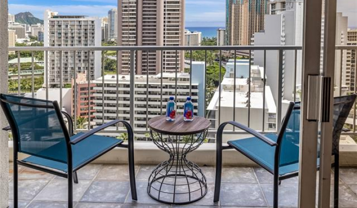 400 Hobron Lane,Honolulu,Hawaii,96815,1 ベッドルーム ベッドルーム,1 バスルームバスルーム,コンド / タウンハウス,Hobron,23,19386091