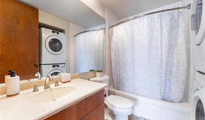 55 Judd Street,Honolulu,Hawaii,96817,1 Bedroom Bedrooms,1 BathroomBathrooms,Condo/Townhouse,Judd,15,18216828