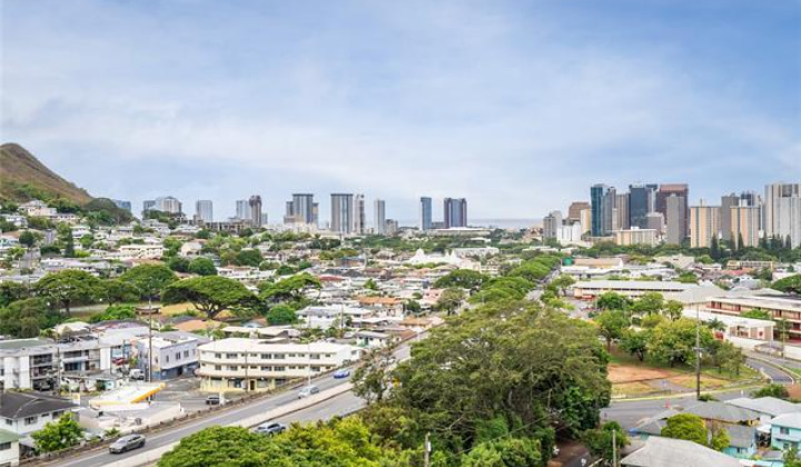 55 Judd Street,Honolulu,Hawaii,96817,1 Bedroom Bedrooms,1 BathroomBathrooms,Condo/Townhouse,Judd,15,18216828