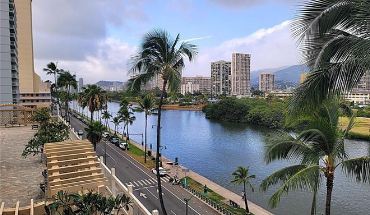 2281 Ala Wai Boulevard,Honolulu,Hawaii,96815,3 ベッドルーム ベッドルーム,1 バスルームバスルーム,コンド / タウンハウス,Ala Wai,7,18682007