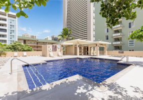 2877 Kalakaua Avenue,Honolulu,Hawaii,96815,1 Bedroom Bedrooms,1 BathroomBathrooms,Condo/Townhouse,Kalakaua,5,17767780