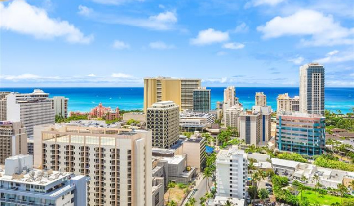 430 Lewers Street,Honolulu,Hawaii,96815,1 Bedroom Bedrooms,1 BathroomBathrooms,Condo/Townhouse,Lewers,30,18217415