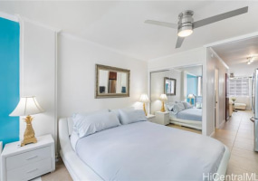 425 Ena Road,Honolulu,Hawaii,96815,1 Bedroom Bedrooms,1 BathroomBathrooms,Condo/Townhouse,Ena,12,18217536