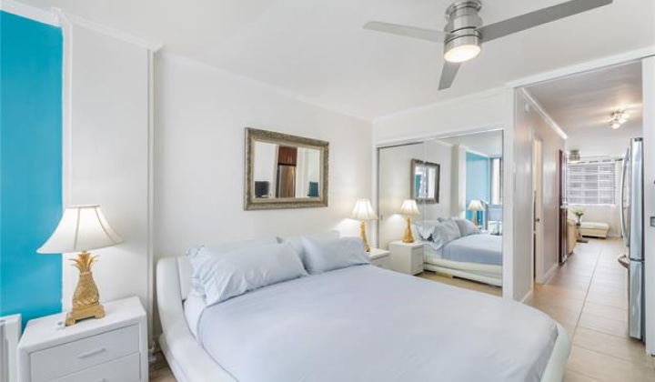 425 Ena Road,Honolulu,Hawaii,96815,1 Bedroom Bedrooms,1 BathroomBathrooms,Condo/Townhouse,Ena,12,18217536