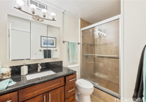 425 Ena Road,Honolulu,Hawaii,96815,1 Bedroom Bedrooms,1 BathroomBathrooms,Condo/Townhouse,Ena,12,18217536