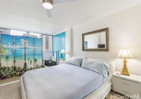 425 Ena Road,Honolulu,Hawaii,96815,1 Bedroom Bedrooms,1 BathroomBathrooms,Condo/Townhouse,Ena,12,18217536