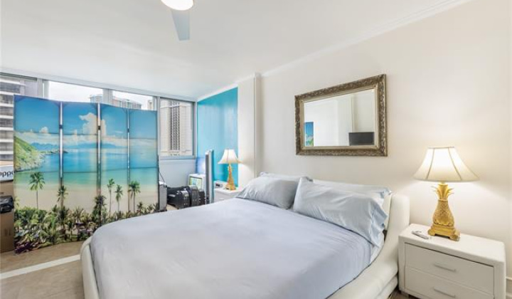 425 Ena Road,Honolulu,Hawaii,96815,1 Bedroom Bedrooms,1 BathroomBathrooms,Condo/Townhouse,Ena,12,18217536