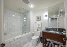 223 Saratoga Road,Honolulu,Hawaii,96815,2 Bedrooms Bedrooms,3 BathroomsBathrooms,Condo/Townhouse,Saratoga,28,18218957