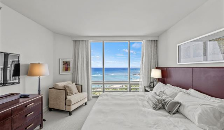 223 Saratoga Road,Honolulu,Hawaii,96815,2 Bedrooms Bedrooms,3 BathroomsBathrooms,Condo/Townhouse,Saratoga,28,18218957