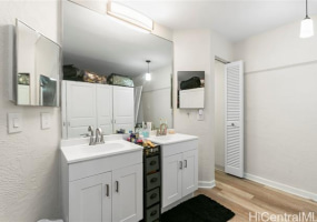 1447 Kewalo Street,Honolulu,Hawaii,96822,1 ベッドルーム ベッドルーム,2 バスルームバスルーム,コンド / タウンハウス,Kewalo,7,18219102