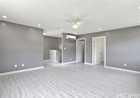 466 Lani Street,Honolulu,Hawaii,96821,4 ベッドルーム ベッドルーム,4 バスルームバスルーム,一戸建て,Lani,18219137