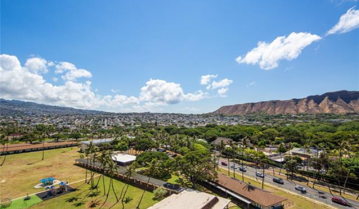 240 Makee Road,Honolulu,Hawaii,96815,2 ベッドルーム ベッドルーム,2 バスルームバスルーム,コンド / タウンハウス,Makee,12,18684846