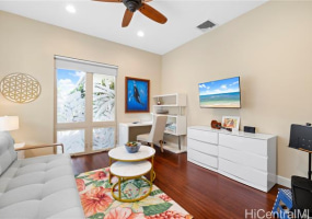 1044 Koko Kai Place,Honolulu,Hawaii,96825,3 ベッドルーム ベッドルーム,3 バスルームバスルーム,一戸建て,Koko Kai,18219187