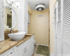 1717 Ala Wai Boulevard,Honolulu,Hawaii,96815,2 Bedrooms Bedrooms,2 BathroomsBathrooms,Condo/Townhouse,Ala Wai,26,18219457