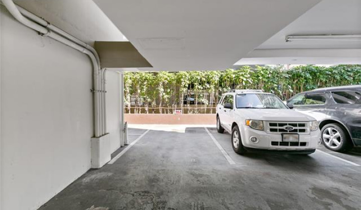 435 Walina Street,Honolulu,Hawaii,96815,1 Bedroom Bedrooms,1 BathroomBathrooms,Condo/Townhouse,Walina,6,18219574