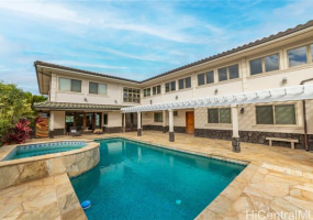7096 Kalanianaole Highway,Honolulu,Hawaii,96825,6 ベッドルーム ベッドルーム,4 バスルームバスルーム,一戸建て,Kalanianaole,18220046
