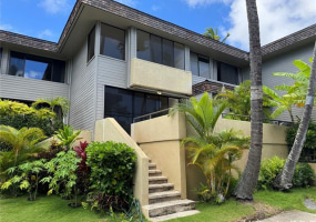 125D Maunalua Avenue,Honolulu,Hawaii,96821,3 ベッドルーム ベッドルーム,2 バスルームバスルーム,コンド / タウンハウス,Maunalua,3,18220048