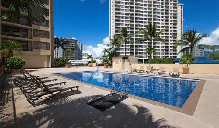 411 Hobron Lane,Honolulu,Hawaii,96815,1 ベッドルーム ベッドルーム,1 バスルームバスルーム,コンド / タウンハウス,Hobron,15,19389146