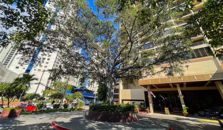 411 Hobron Lane,Honolulu,Hawaii,96815,1 ベッドルーム ベッドルーム,1 バスルームバスルーム,コンド / タウンハウス,Hobron,15,19389146