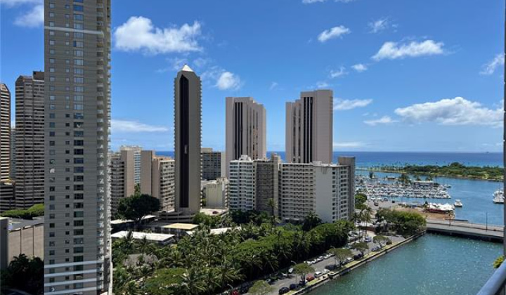 1848 Kahakai Drive,Honolulu,Hawaii,96814,1 Bedroom Bedrooms,1 BathroomBathrooms,Condo/Townhouse,Kahakai,21,18220210