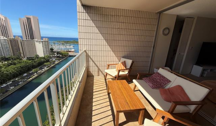 1848 Kahakai Drive,Honolulu,Hawaii,96814,1 Bedroom Bedrooms,1 BathroomBathrooms,Condo/Townhouse,Kahakai,21,18220210