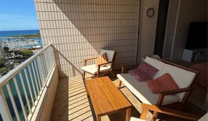 1848 Kahakai Drive,Honolulu,Hawaii,96814,1 Bedroom Bedrooms,1 BathroomBathrooms,Condo/Townhouse,Kahakai,21,18220210