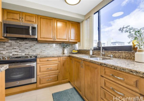 2724 Kahoaloha Lane,Honolulu,Hawaii,96826,2 ベッドルーム ベッドルーム,2 バスルームバスルーム,コンド / タウンハウス,Kahoaloha,10,18221101
