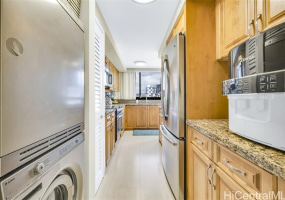 2724 Kahoaloha Lane,Honolulu,Hawaii,96826,2 ベッドルーム ベッドルーム,2 バスルームバスルーム,コンド / タウンハウス,Kahoaloha,10,18221101