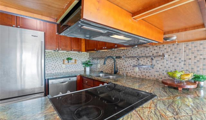 3138 Waialae Avenue,Honolulu,Hawaii,96816,2 Bedrooms Bedrooms,2 BathroomsBathrooms,Condo/Townhouse,Waialae,8,19389596