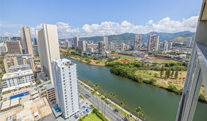 445 Seaside Avenue,Honolulu,Hawaii,96815,1 バスルームバスルーム,コンド / タウンハウス,Seaside,28,18686268